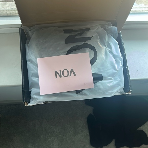 Denoa label onyx crystal gown - Picture 5 of 6